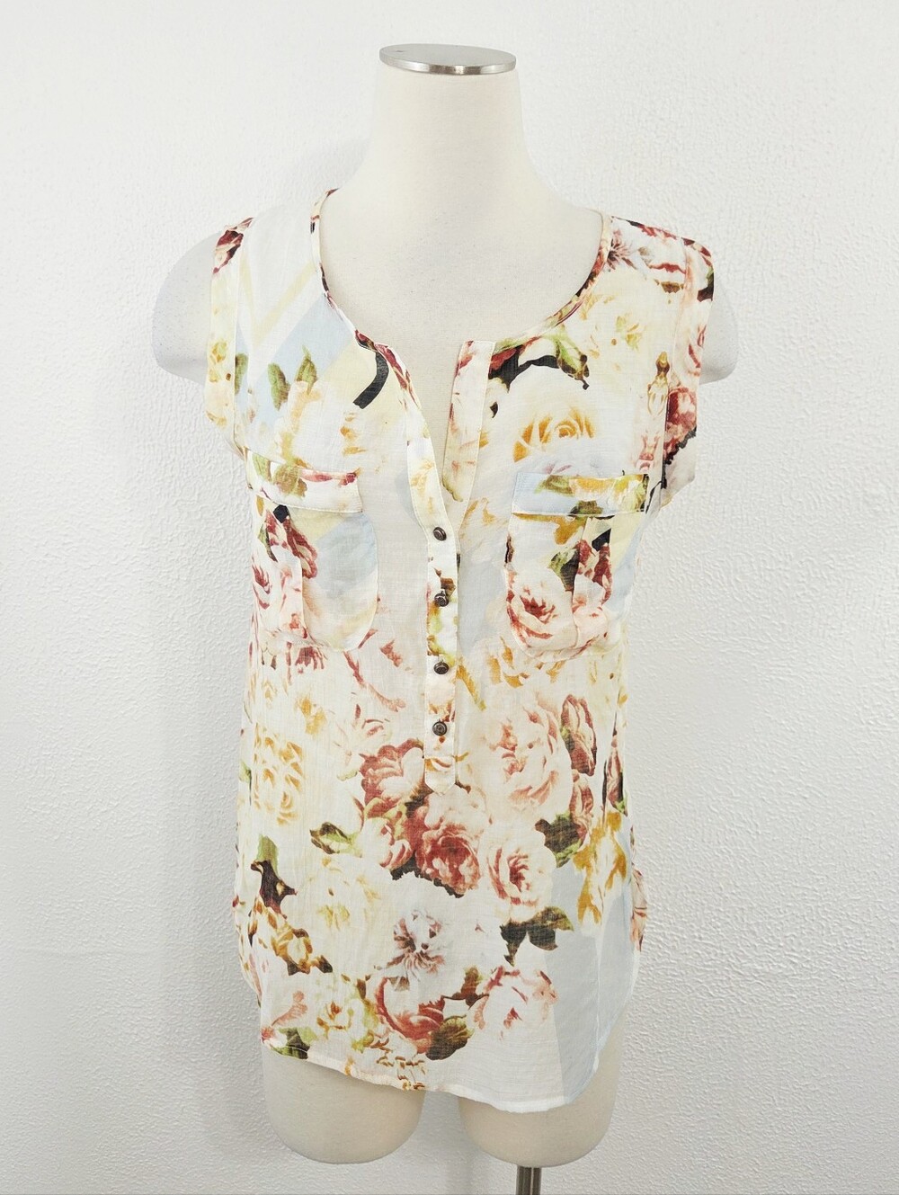Aratta Stitch Fix sleeveless floral blouse button down tank women's small S